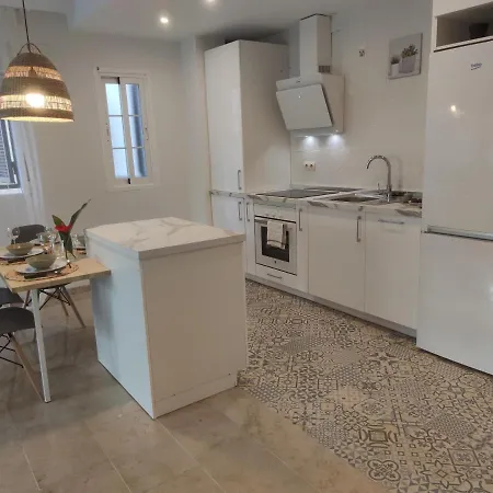 House Elviria Апартаменты Марбелья