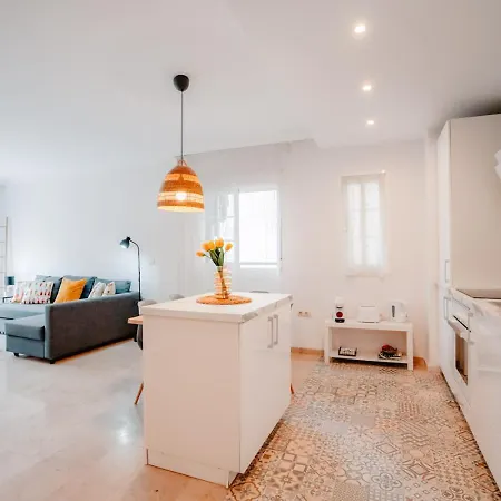 House Elviria Апартаменти Марбелья